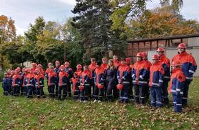 Gruppenbild der Jugendfeuerwehr Gotha, öffnet größere Ansicht